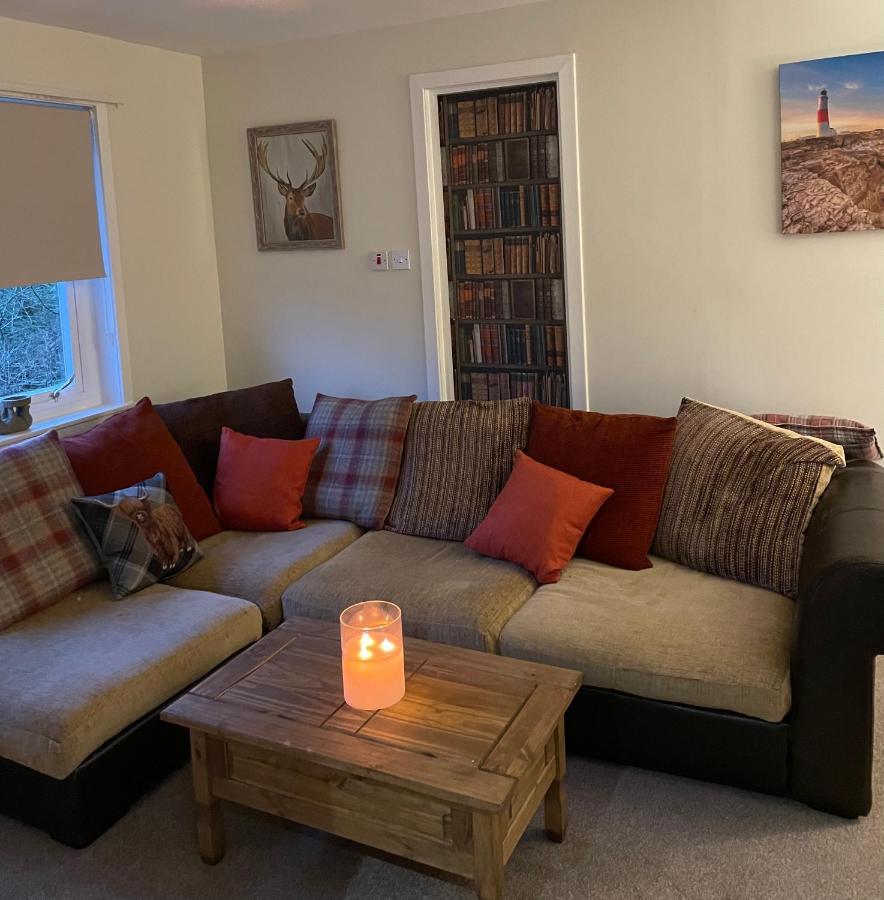 Charleston Apartment Self Catering 5 Min Drive From Town Centre Inverness Luaran gambar